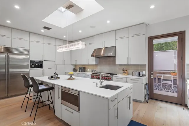 $4,999,900 | 15641 Meadowgate Road, Los Angeles, CA 91436