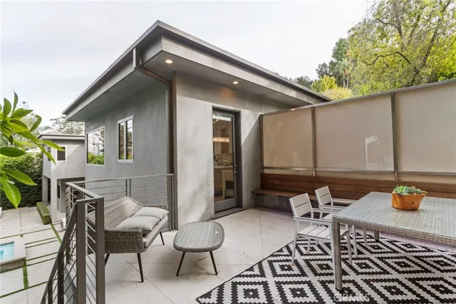 $4,999,900 | 15641 Meadowgate Road, Los Angeles, CA 91436
