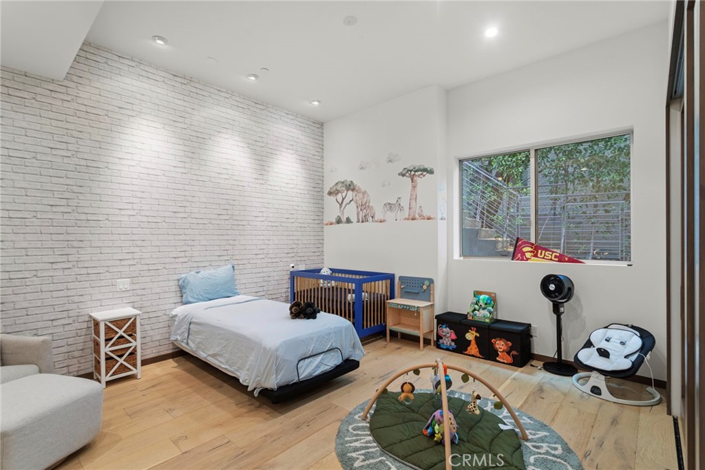 15641 Meadowgate Road Los Angeles, CA 91436 - Photo 23 of 47