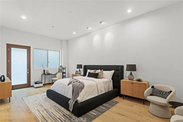 $4,999,900 | 15641 Meadowgate Road, Los Angeles, CA 91436