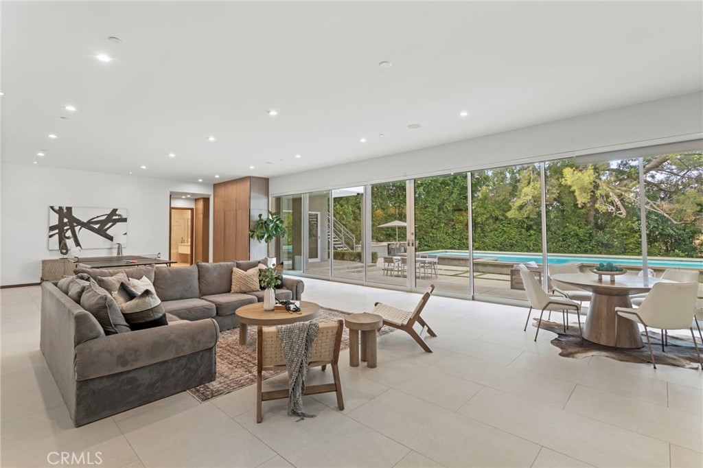 15641 Meadowgate Road Los Angeles, CA 91436 - Photo 35 of 47