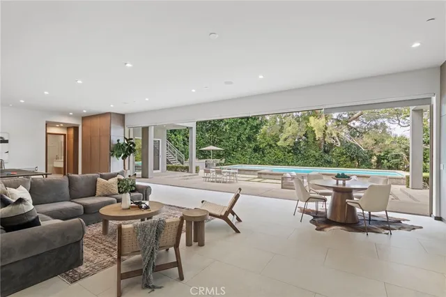 $4,999,900 | 15641 Meadowgate Road, Los Angeles, CA 91436