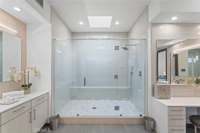 $4,999,900 | 15641 Meadowgate Road, Los Angeles, CA 91436