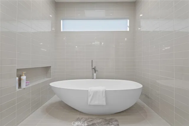 $4,999,900 | 15641 Meadowgate Road, Los Angeles, CA 91436