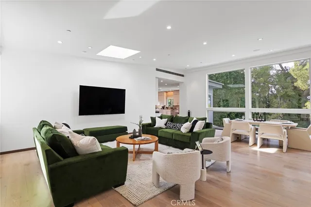 $4,999,900 | 15641 Meadowgate Road, Los Angeles, CA 91436