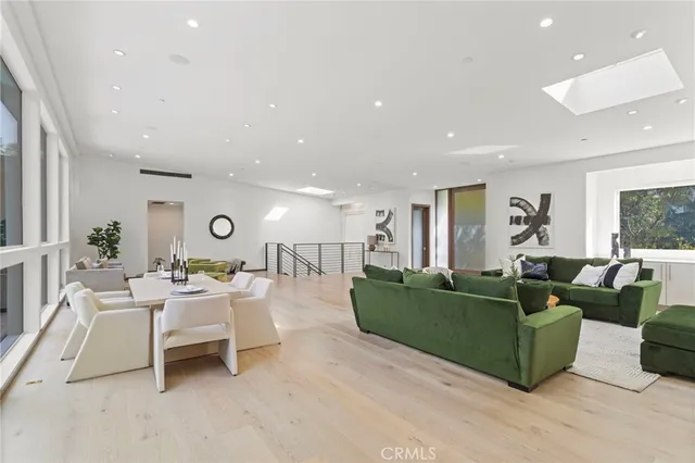 $4,999,900 | 15641 Meadowgate Road, Los Angeles, CA 91436