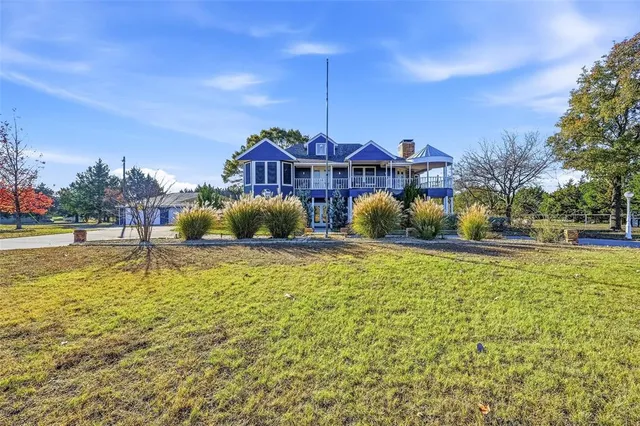$887,800 | 438 Johnson Lane, Ovilla, TX 75154