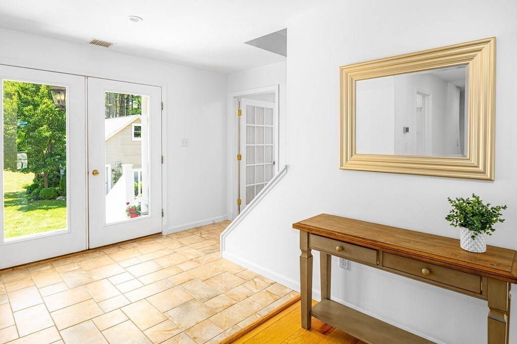 156 Cromesett Road Wareham, MA 02571 - Photo 7 of 31 Gallery Image 7