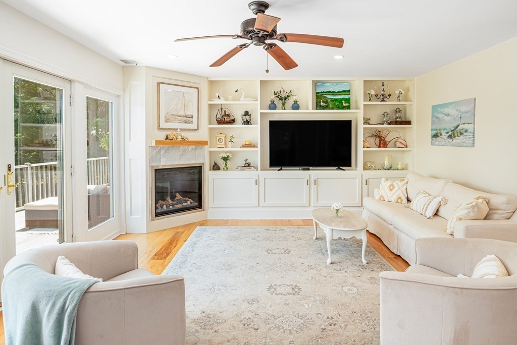 156 Cromesett Road Wareham, MA 02571 - Photo 8 of 31 Gallery Image 8
