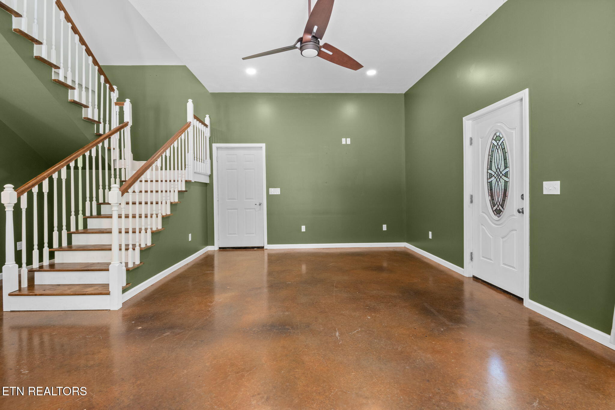 8811 Ellis Lane Powell, TN 37849 - Photo 11 of 38 16-web-or-mls-Ellis Ln-0243