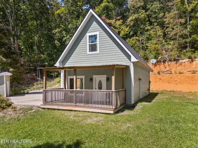 $299,900 | 8811 Ellis Lane, Powell, TN 37849