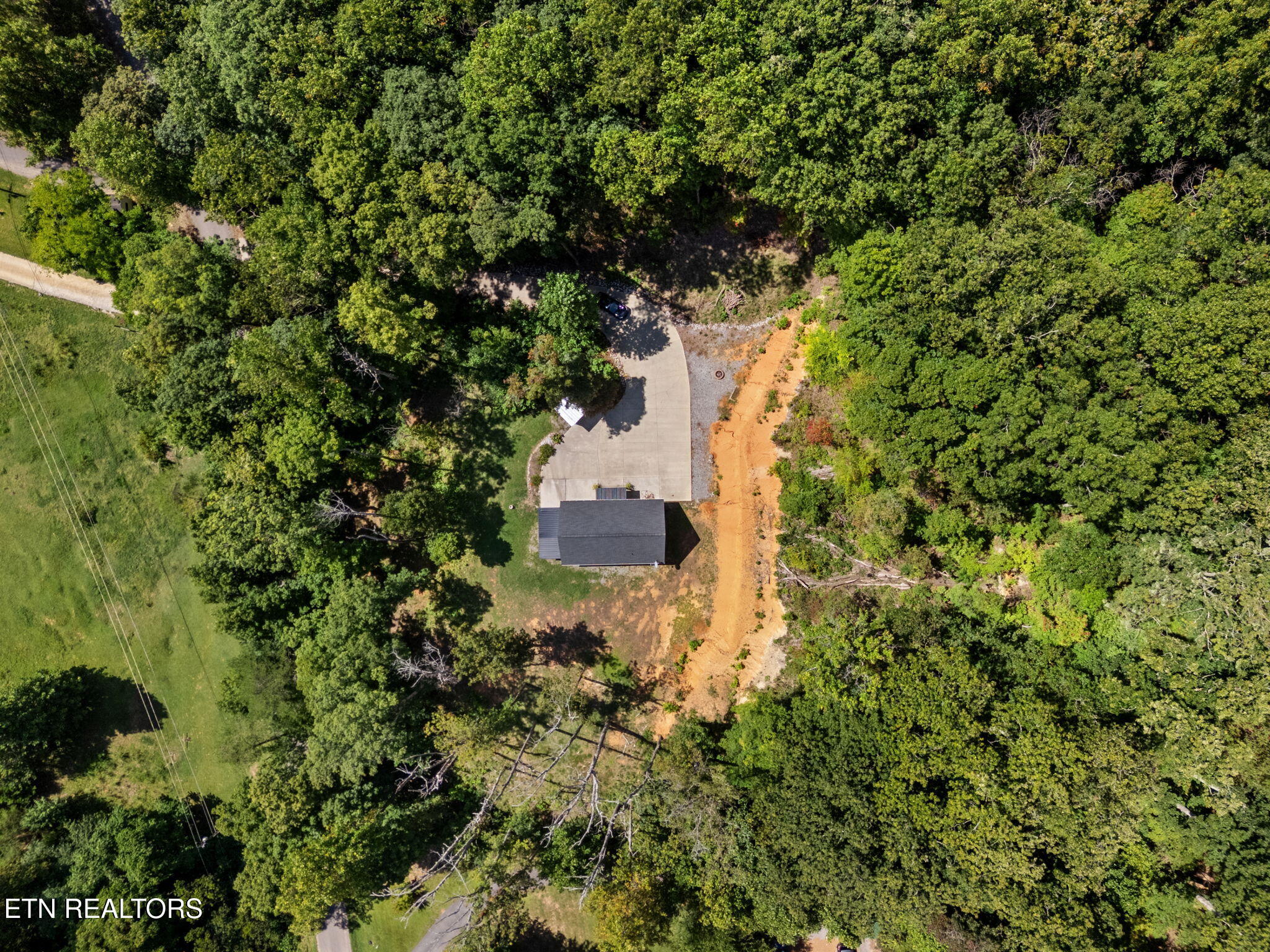 8811 Ellis Lane Powell, TN 37849 - Photo 5 of 38 6-web-or-mls-Ellis Ln--18