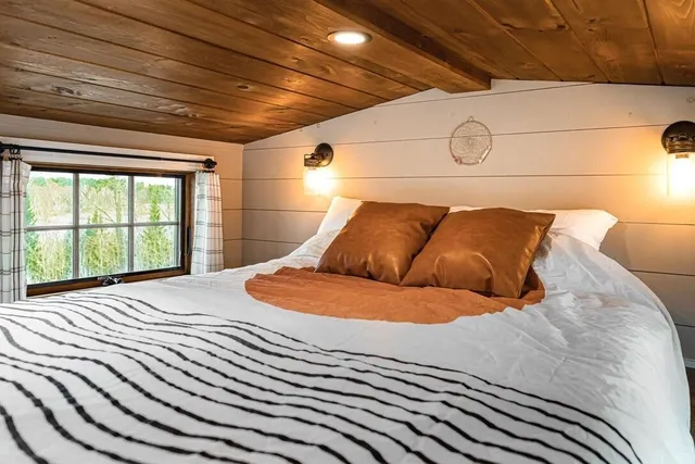 $325,000 | 200 Woodman Road, New Gloucester, ME 04260