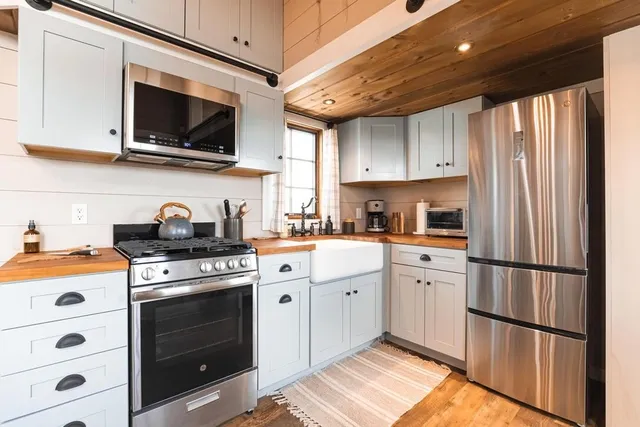 $325,000 | 200 Woodman Road, New Gloucester, ME 04260