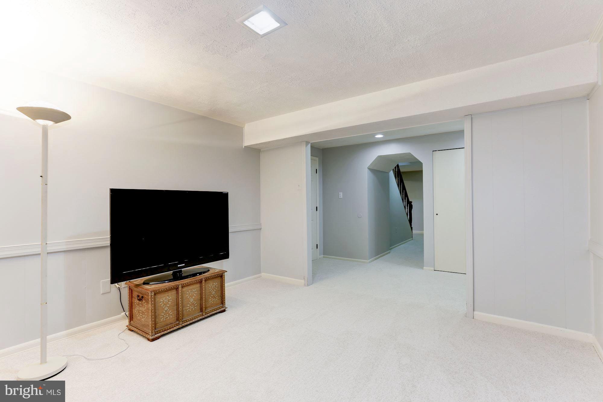 2205 Halter Lane Reston, VA 20191 - Photo 24 of 30 Basement