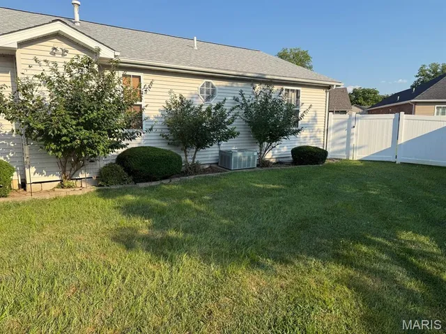 $350,000 | 130 Regency Place, Millstadt, IL 62260