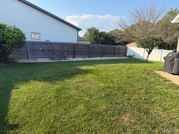 $350,000 | 130 Regency Place, Millstadt, IL 62260