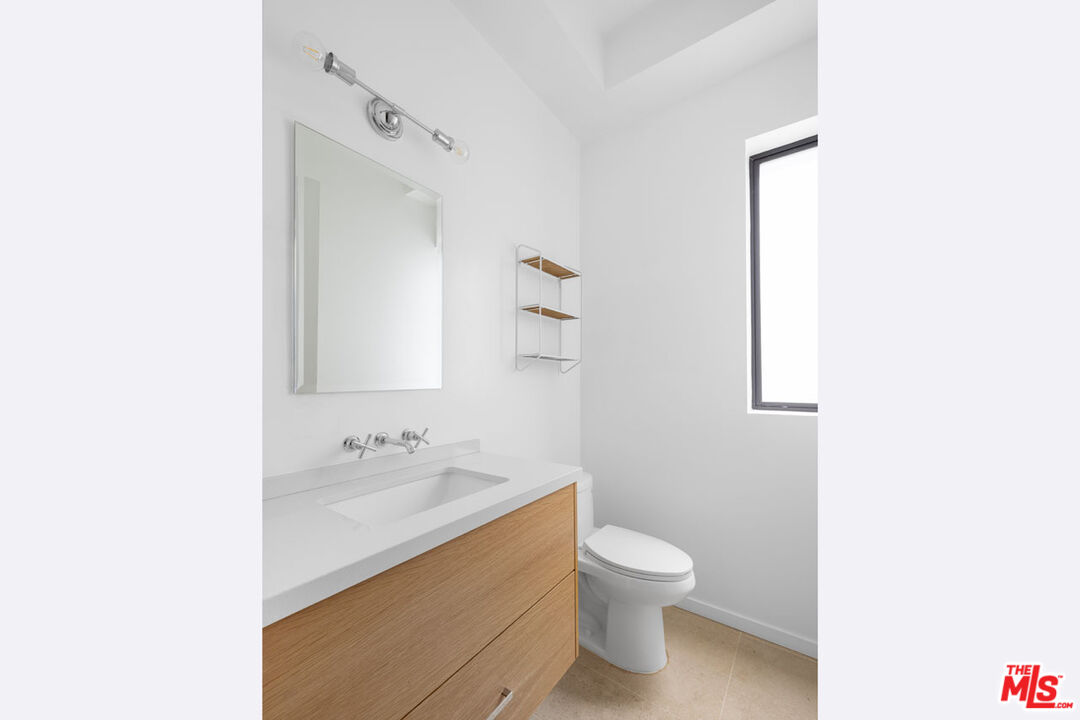 1411 Roca Lane Los Angeles, CA 90041 - Photo 12 of 20