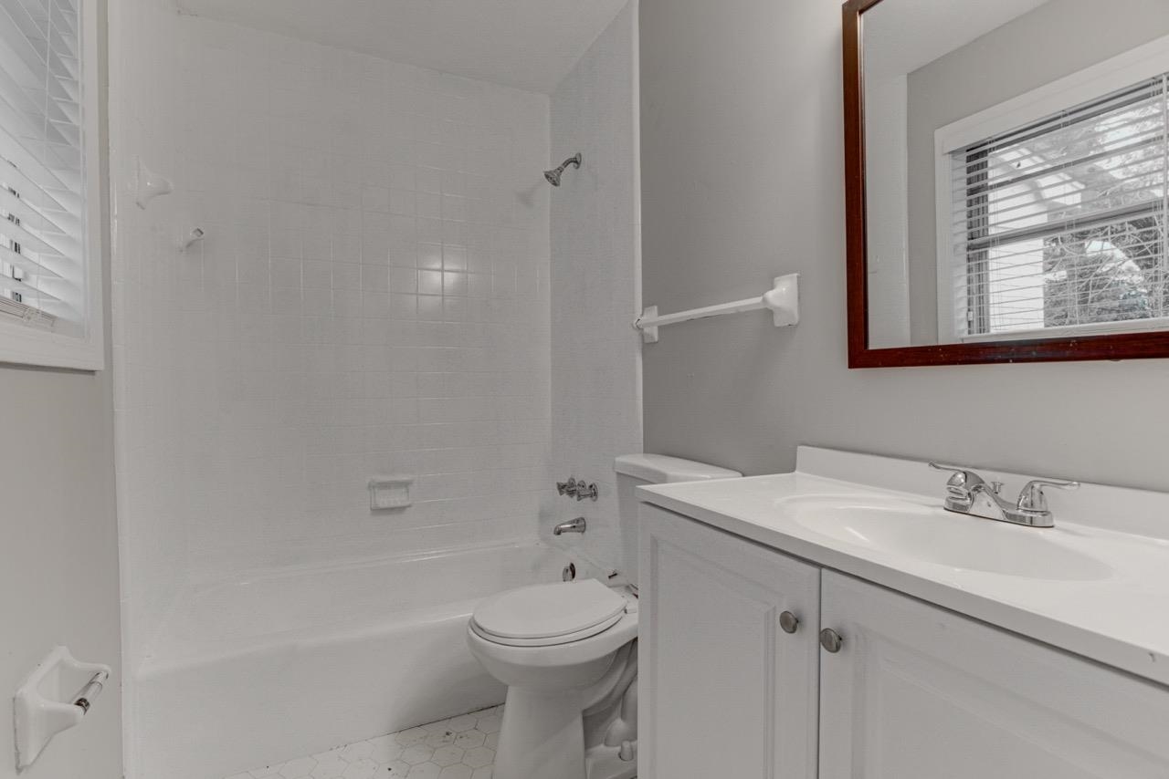 3187 Belle Tower Road Memphis, TN 38115 - Photo 21 of 24 Bathroom featuring vanity and shower / washtub combination