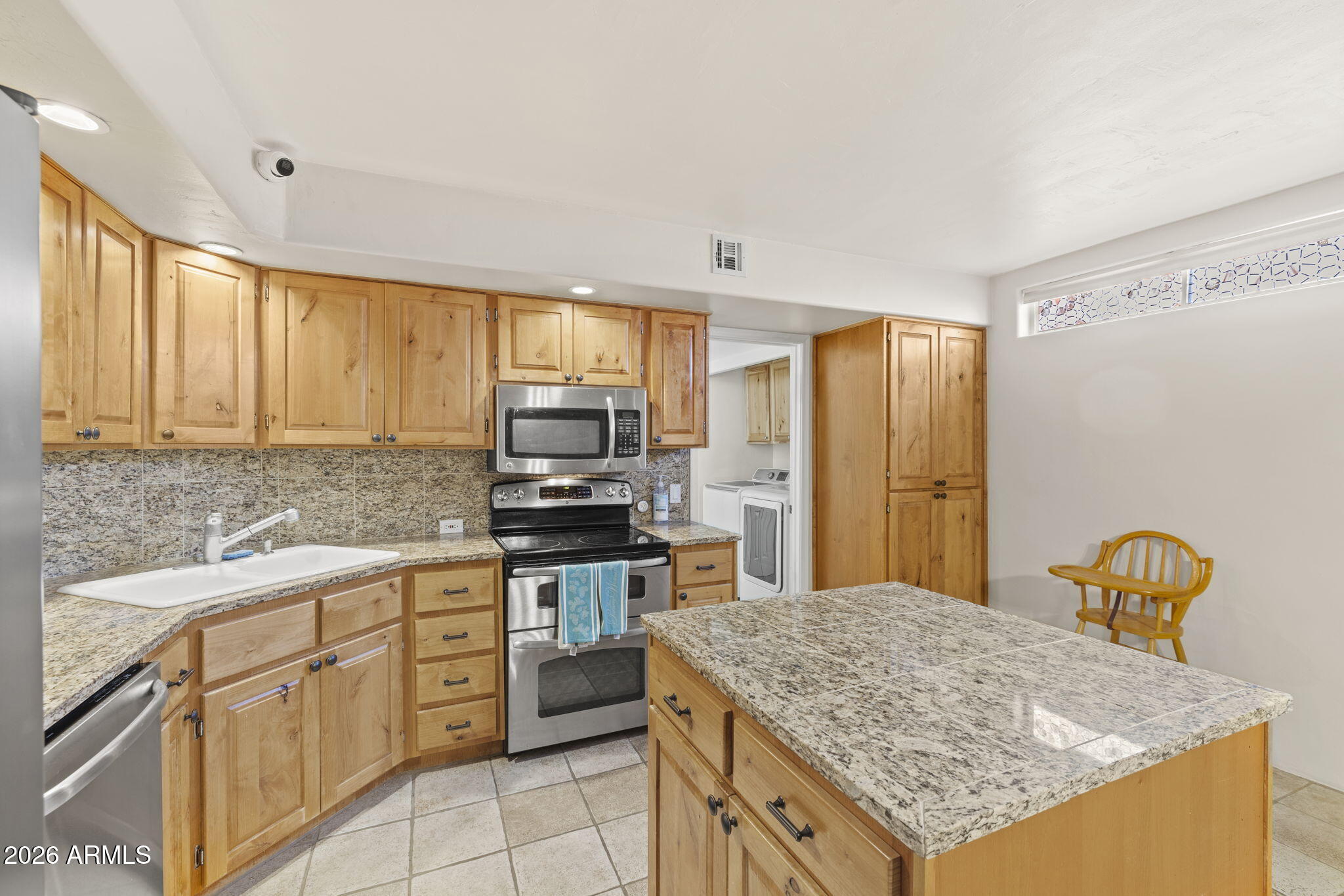 47012 North New River Road New River, AZ 85087 - Photo 12 of 57 New River Kitchen