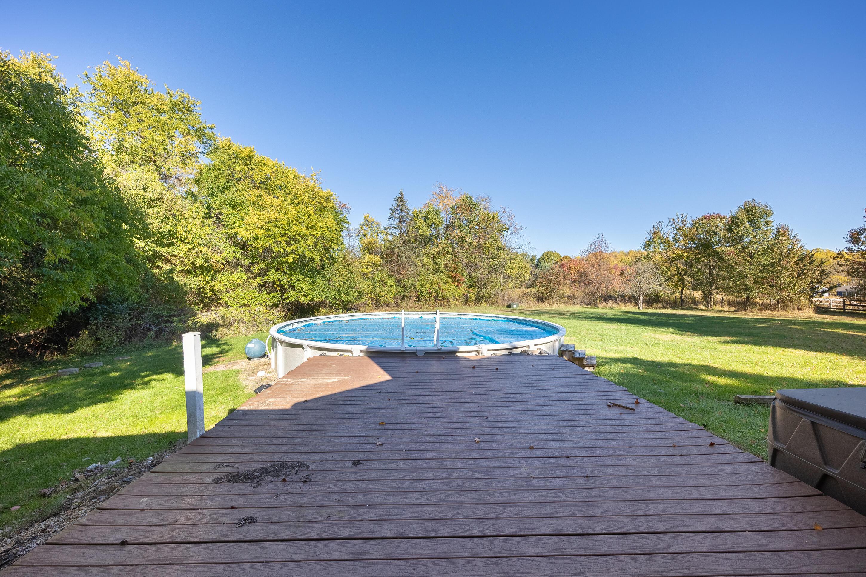 1400 South Galena Road Galena, OH 43021 - Photo 7 of 26 1028 1400 S Galena Rd-9