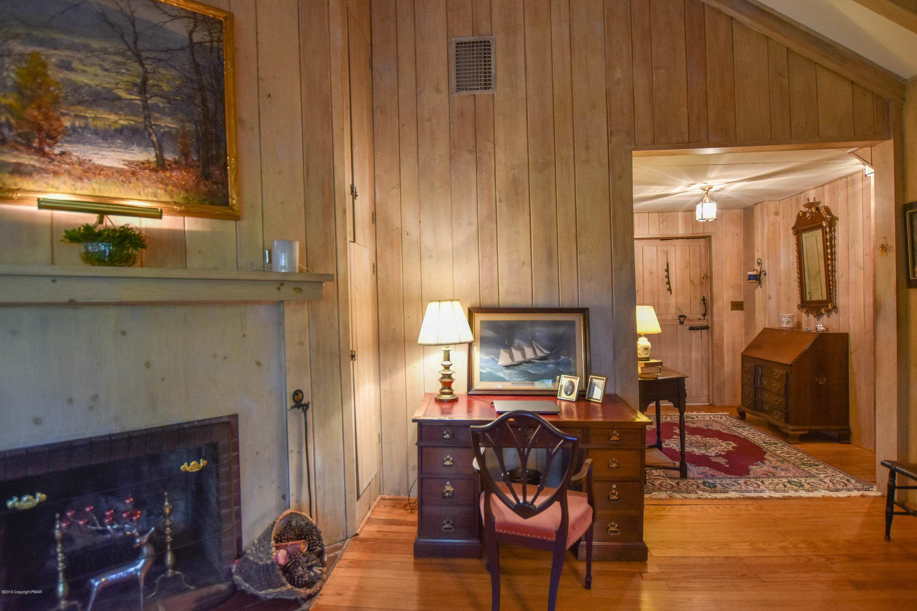 322 West Gate Road Cresco, PA 18326 - Photo 14 of 43 Living Room & Foyer