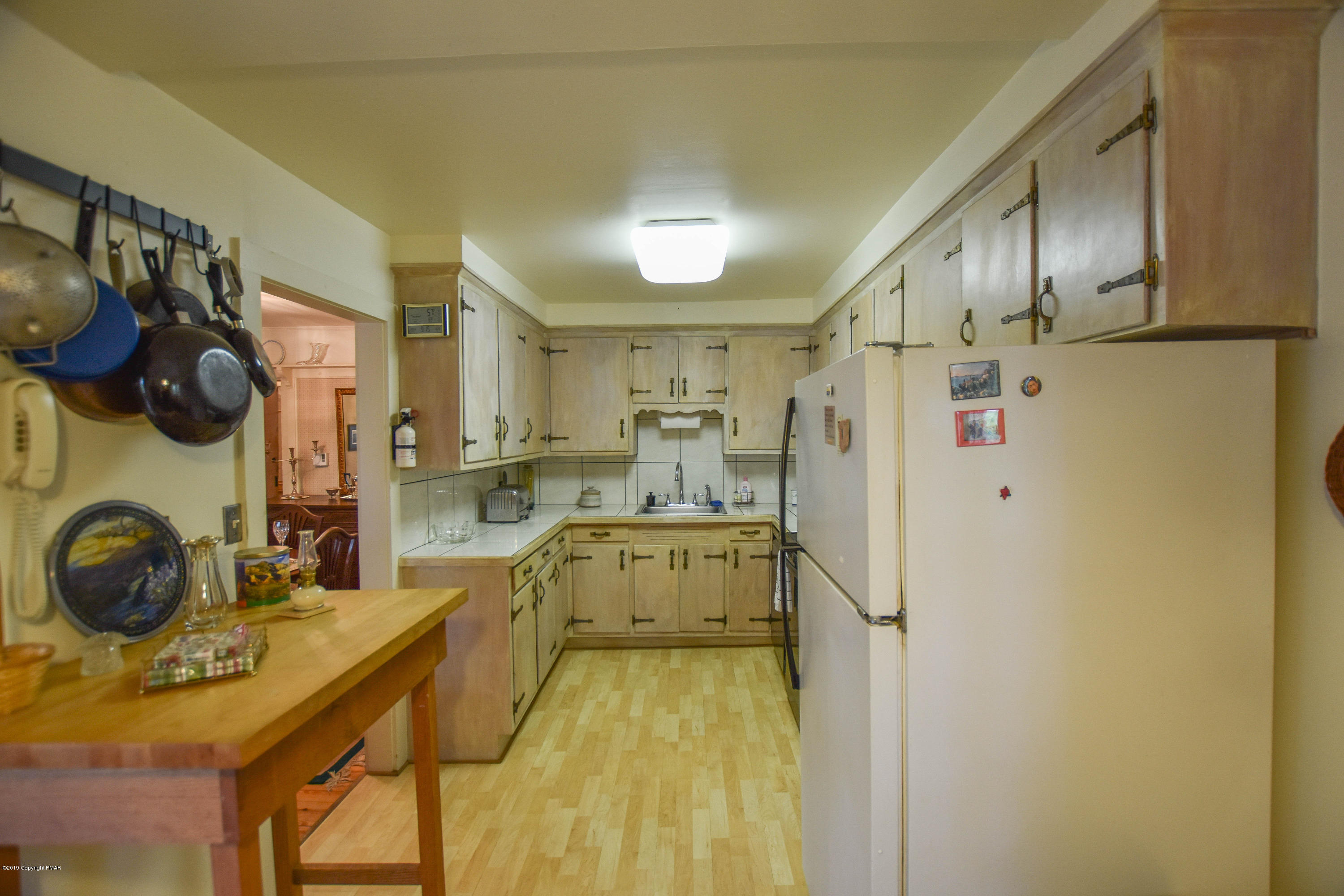 322 West Gate Road Cresco, PA 18326 - Photo 21 of 43 Kitchen