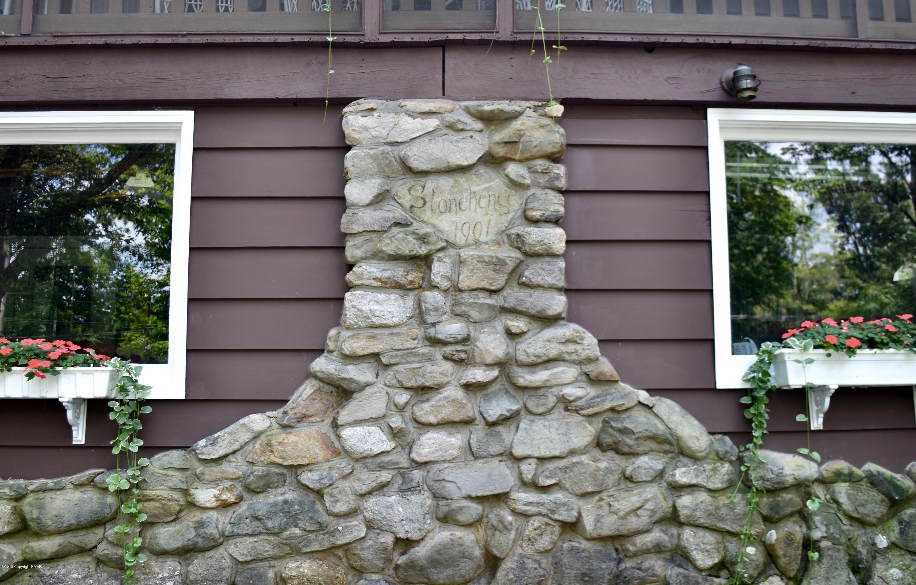 322 West Gate Road Cresco, PA 18326 - Photo 5 of 43 Stone arches
