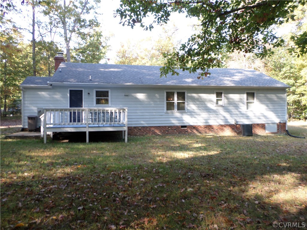 10339 North Donegal Road Chesterfield, VA 23832 - Photo 16 of 18 Rear view of home and deck to enjoy your private y