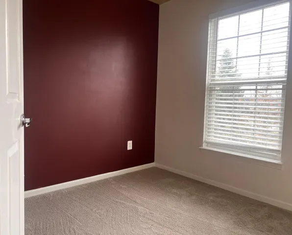 $2,100 | 44725 Ellery Lane, Unit 78, Novi, MI 48377