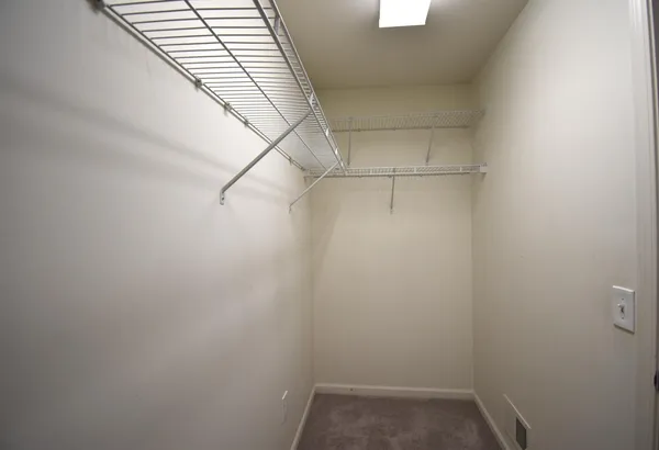 $2,100 | 44725 Ellery Lane, Unit 78, Novi, MI 48377