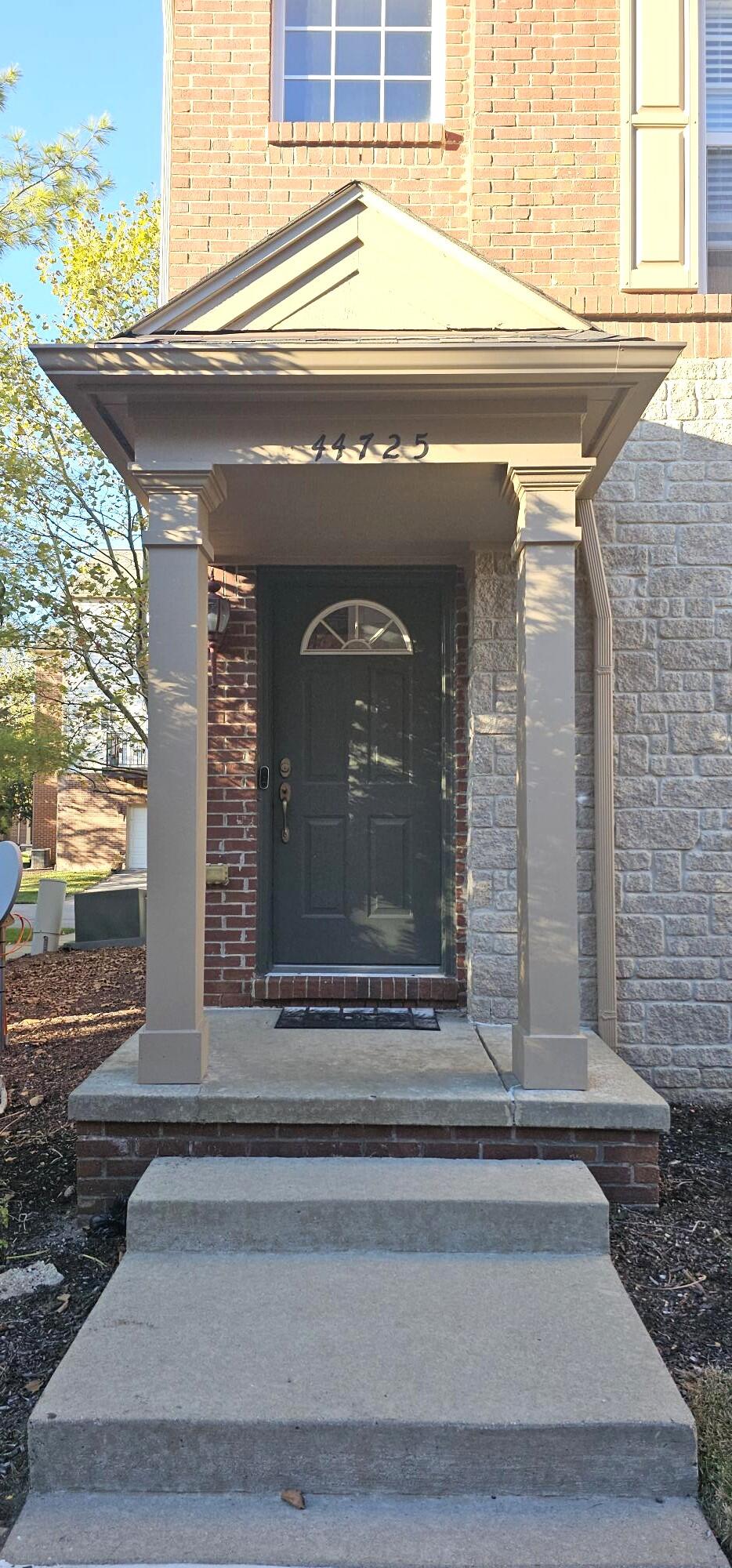 44725 Ellery Lane, Unit 78 Novi, MI 48377 - Photo 2 of 31 Front