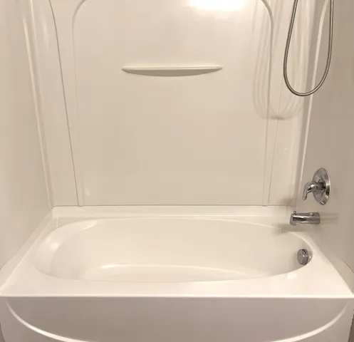 $2,100 | 44725 Ellery Lane, Unit 78, Novi, MI 48377