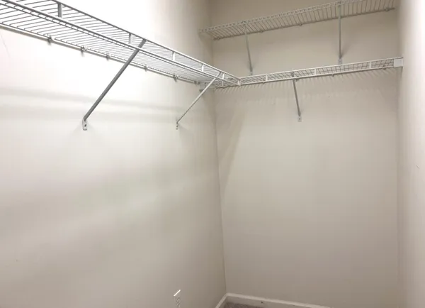 $2,100 | 44725 Ellery Lane, Unit 78, Novi, MI 48377