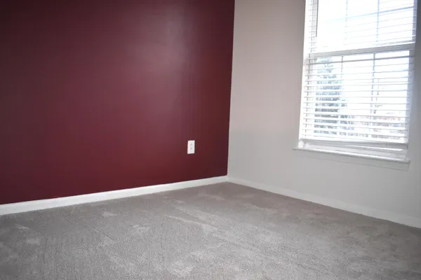 $2,100 | 44725 Ellery Lane, Unit 78, Novi, MI 48377