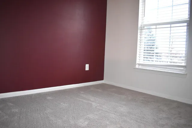 $2,100 | 44725 Ellery Lane, Unit 78, Novi, MI 48377