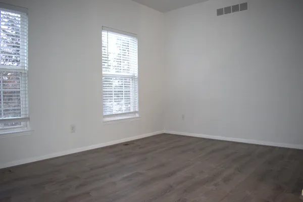 $2,100 | 44725 Ellery Lane, Unit 78, Novi, MI 48377