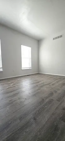 $2,100 | 44725 Ellery Lane, Unit 78, Novi, MI 48377