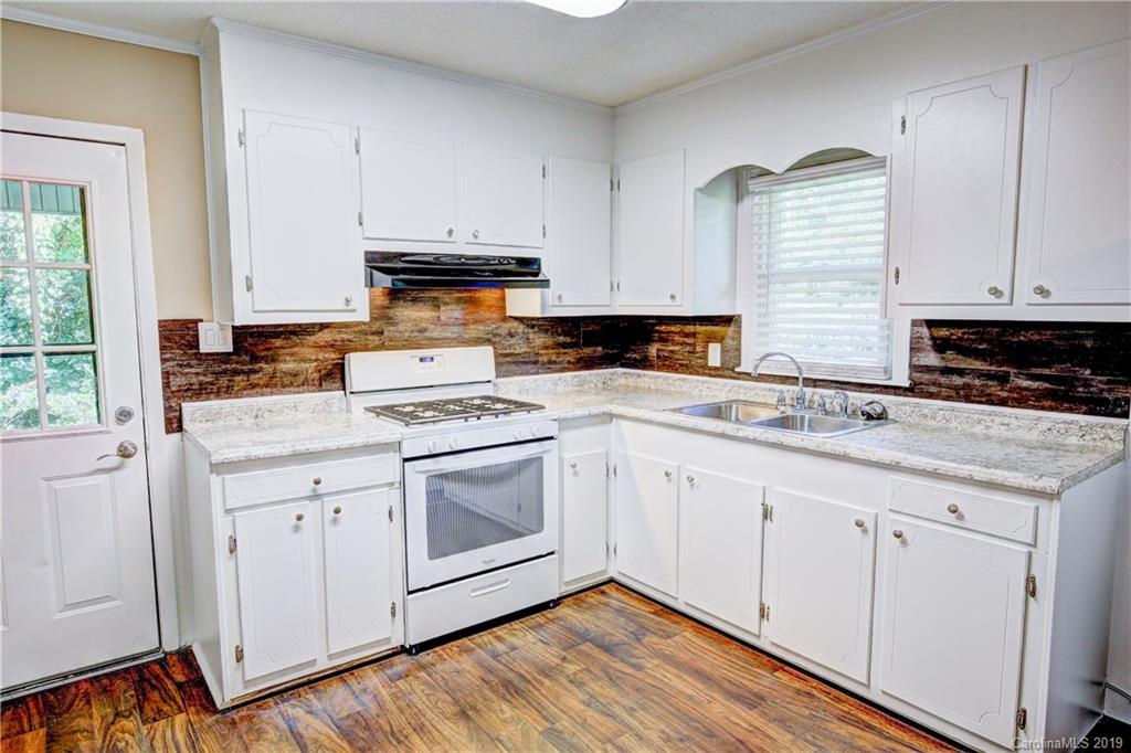 2974 Wendover Road Northwest Concord, NC 28027 - Photo 5 of 20 Gallery Image 5