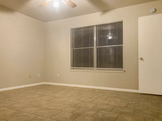 $1,850 | 3606 Starbridge Pointe Lane, Katy, TX 77449