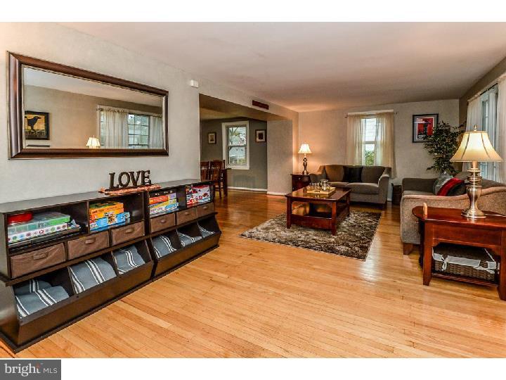 519 Burton Road Oreland, PA 19075 - Photo 5 of 25 Gallery Image 5