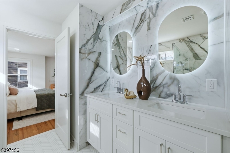 8 Mountainview Road Millburn, NJ 07041 - Photo 22 of 46 a view of living room and bedroom