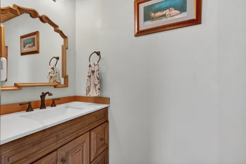$599,000 | 87-299 Kaohe Road, Captain Cook, HI 96704