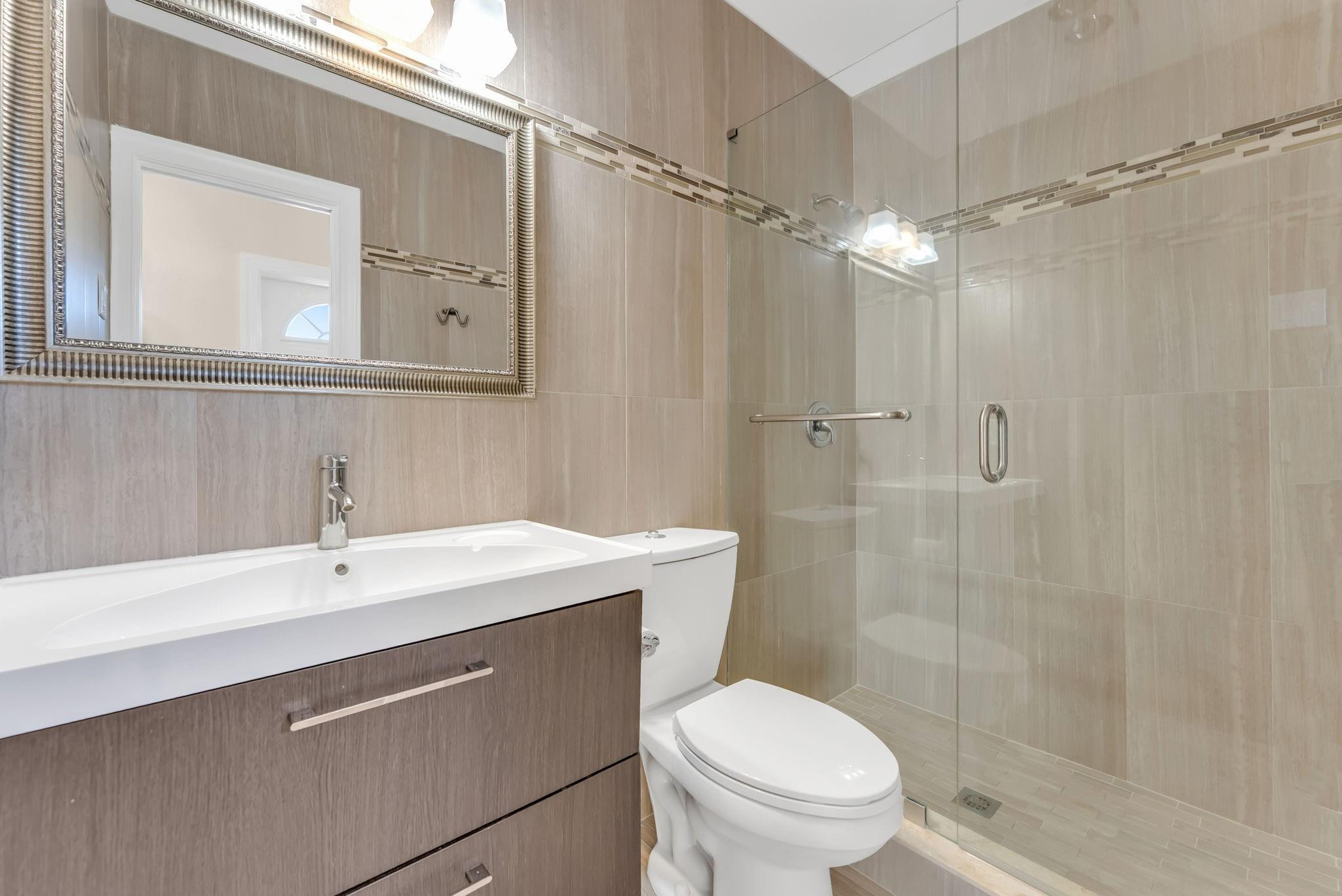 2940 Northeast 19th Street Pompano Beach, FL 33062 - Photo 14 of 34 Photo 14