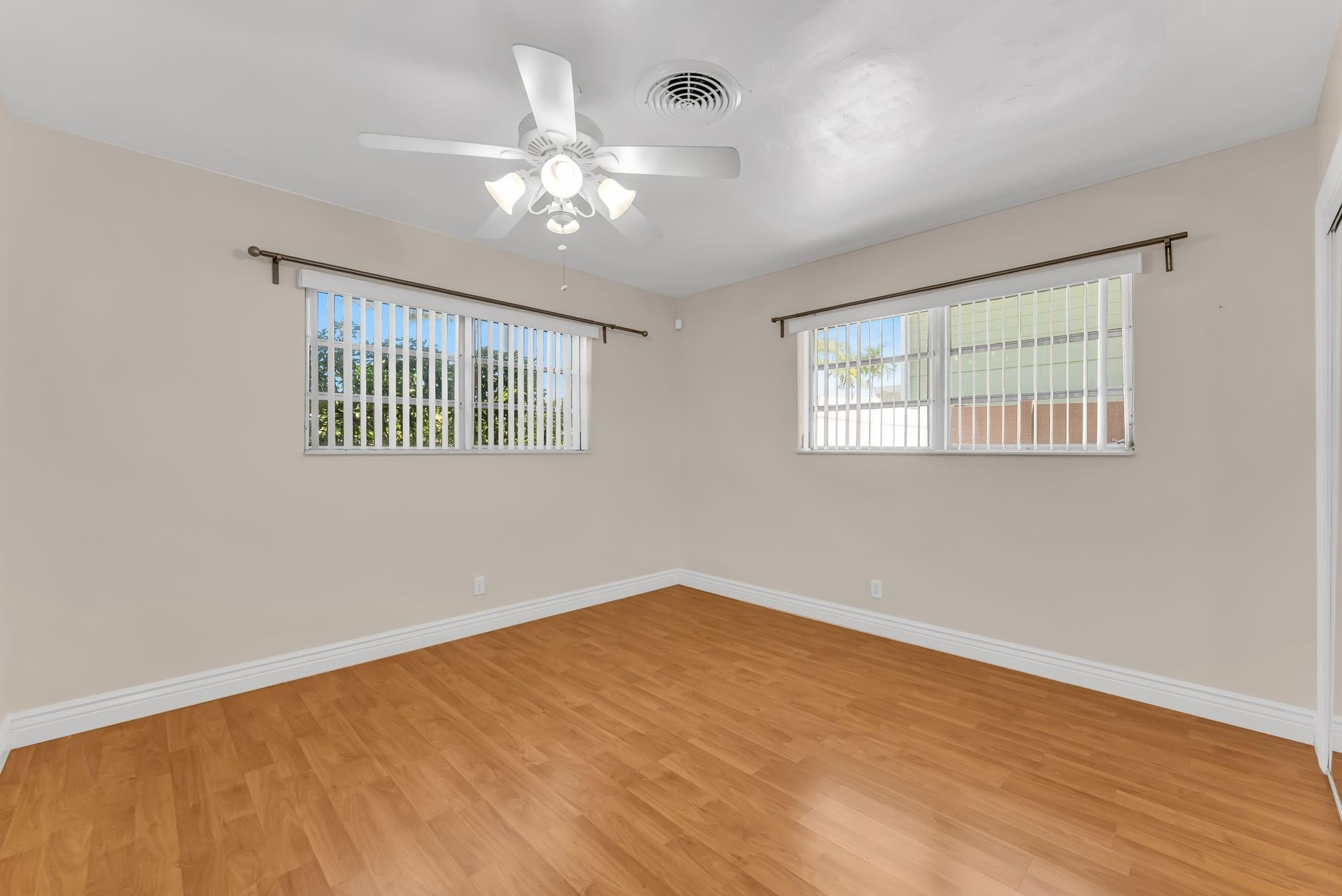 2940 Northeast 19th Street Pompano Beach, FL 33062 - Photo 16 of 34 Photo 16