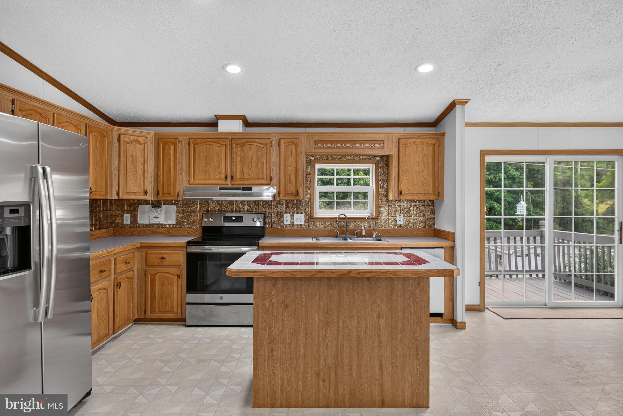 69 Gilbert Road Red Lion, PA 17356 - Photo 12 of 59