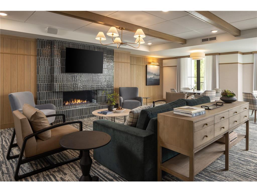 Xxx 55th Street Northwest, Unit 212 Rochester, MN 55901 - Photo 4 of 17