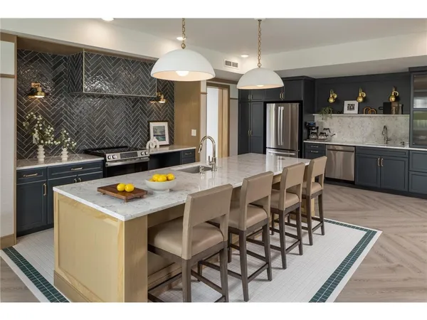 $195,000 | Xxx 55th Street Northwest, Unit 212, Rochester, MN 55901