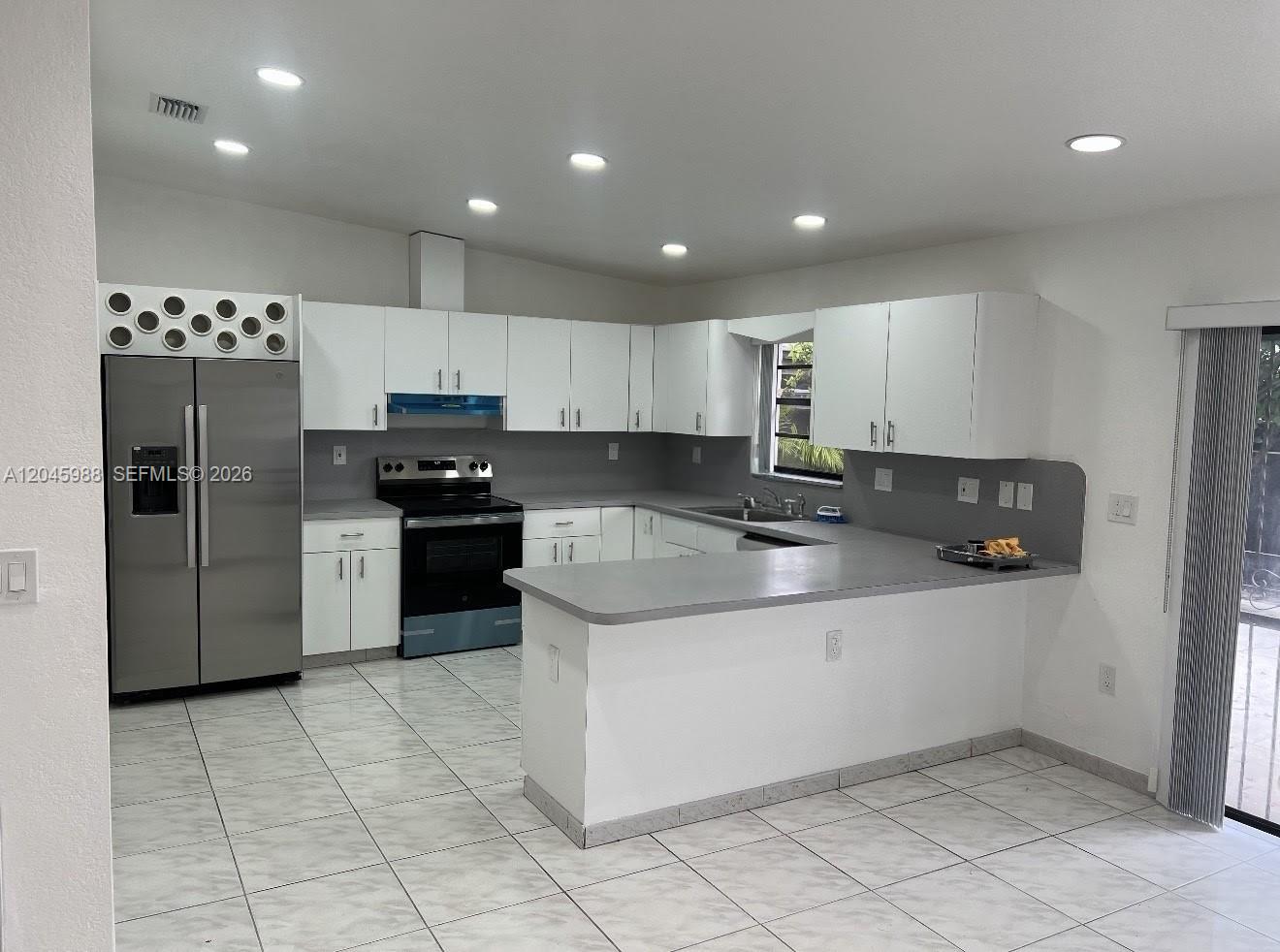 11461 Southwest 193rd Street Miami, FL 33157 - Photo 2 of 8