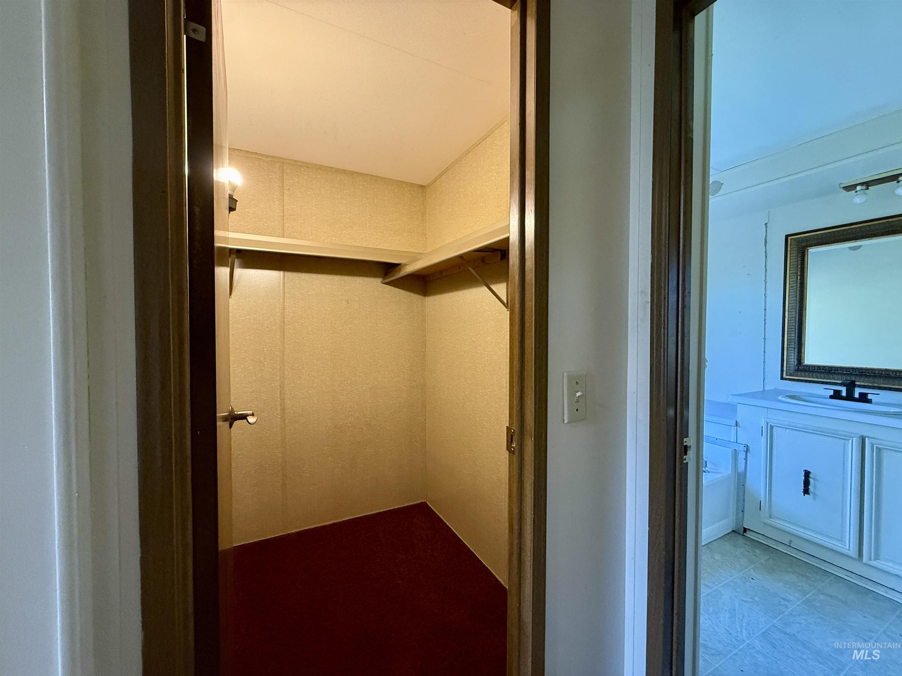 191 Battle Ridge Road Kooskia, ID 83539 - Photo 17 of 35 Spacious closet featuring a sink